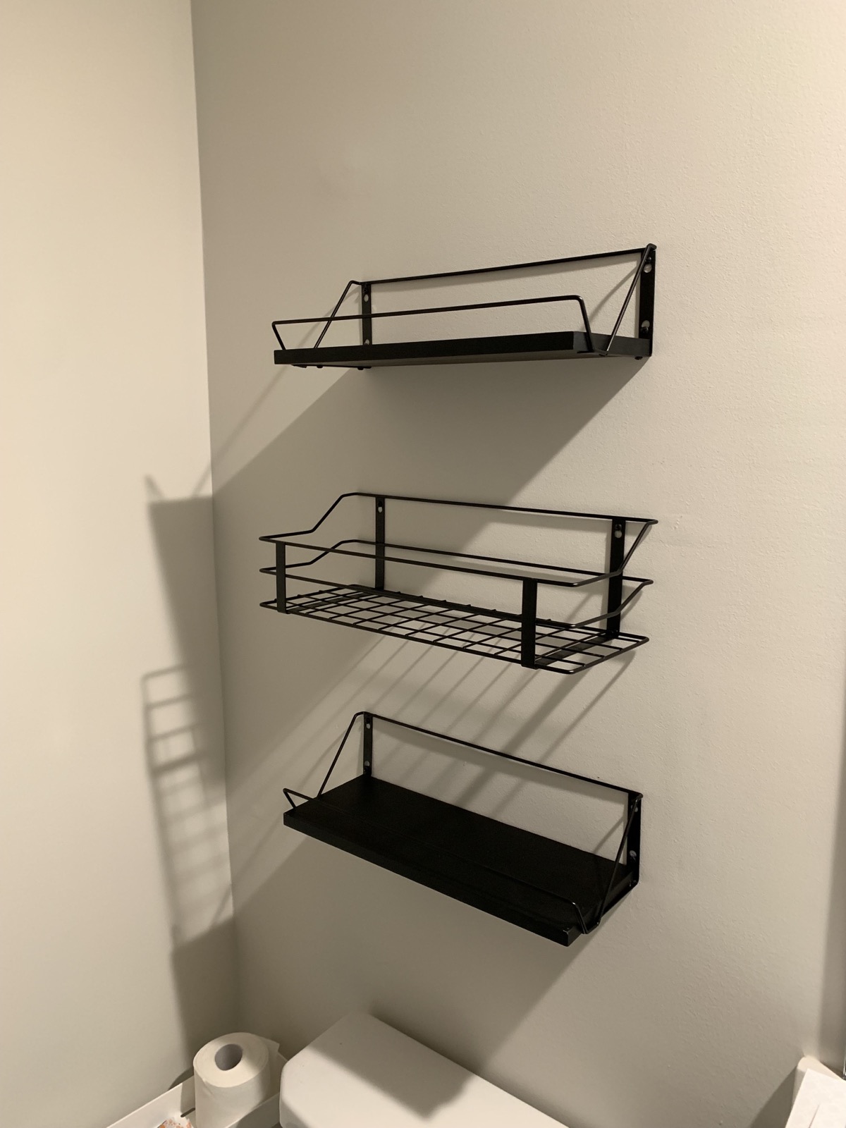 Picture Hanging, Shelving, Mirror Mounting, Outdoor Swings & Lighting Installation in North & South Carolina
